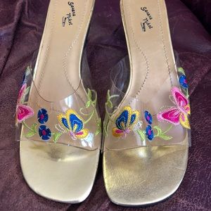 VINTAGE ITEM... you NEED💟💟 worn ONCE